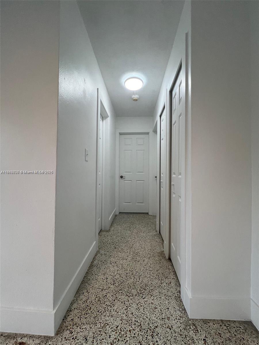 LAWRENCE ESTATE LAND CO - Residential Lease