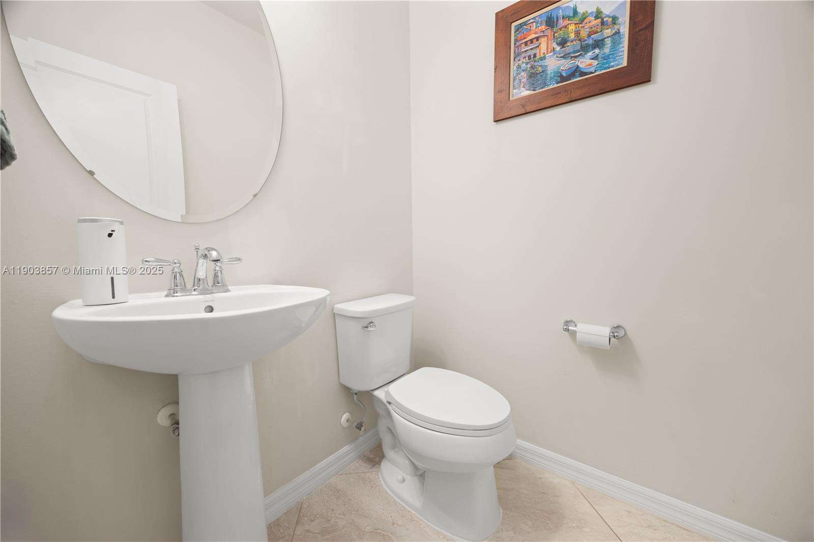 HILLCREST COUNTRY CLUB NO - Residential