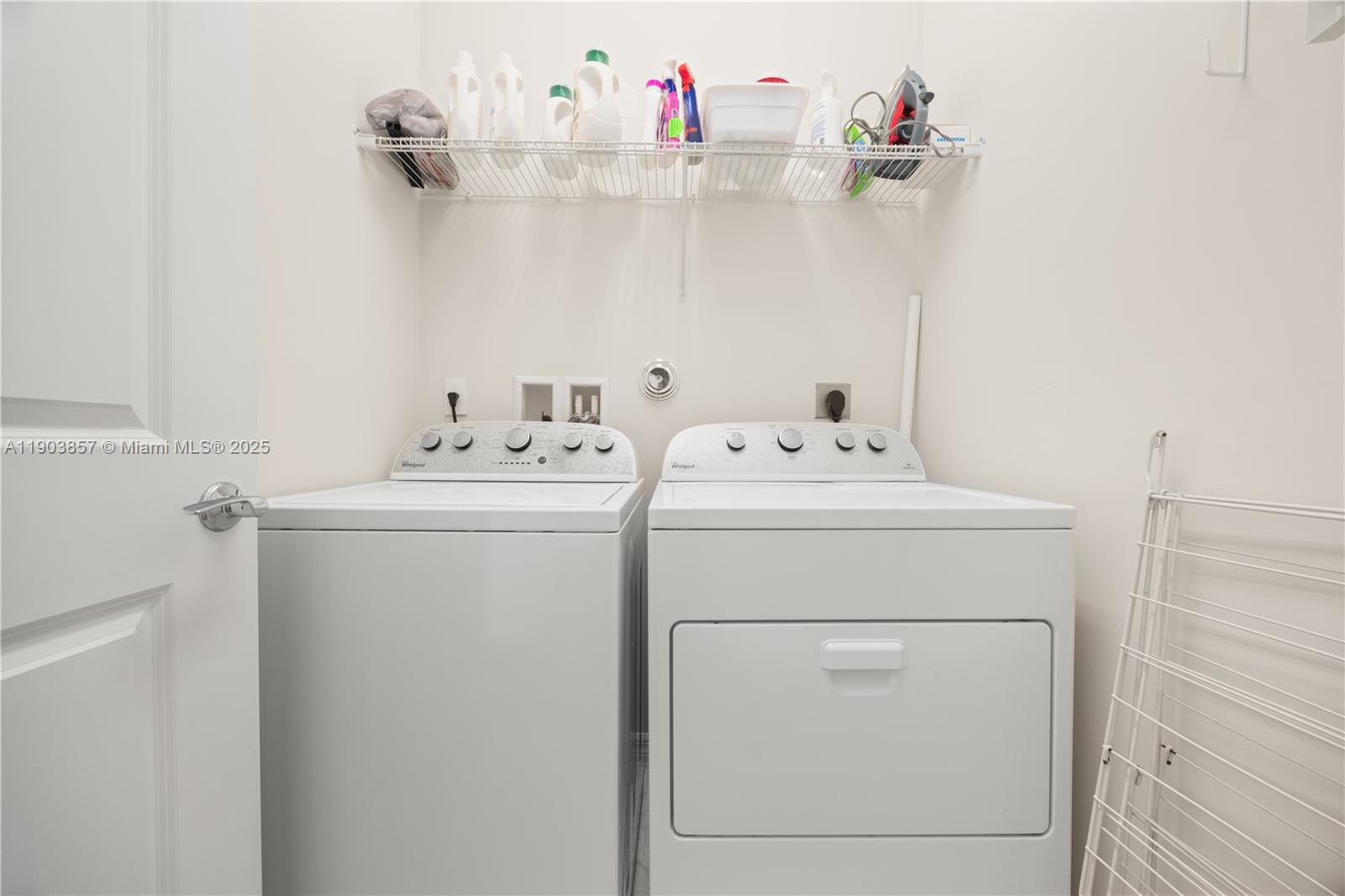 HILLCREST COUNTRY CLUB NO - Residential