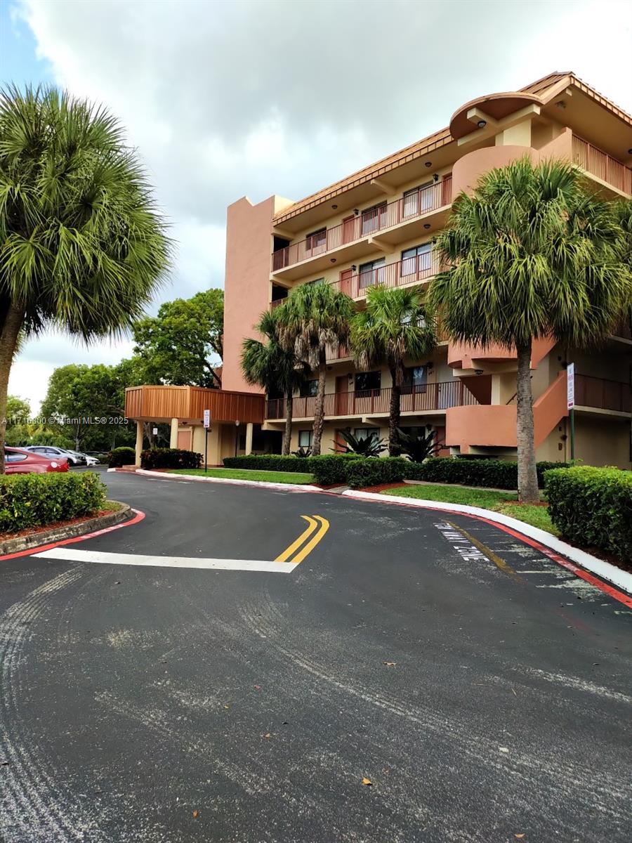Nicely appointed 2bed/2 bath apartment on the 3rd floor of a secured and gated community in the heart of Plantation. This unit is very nicely furnished and furniture is included in the price. Owners have enjoyed for years as their vacation home but now want to sell. Unit comes with washer/dryer in the unit. Freshly painted. Nice split level bedroom set up. Separate dining area off the kitchen. Living room has a nice balcony overlooking the garden area of the complex. Large walk-in closets in each bedroom. Has dark laminate floors, come give this unit your personal touch or move right in. Currently vacant and easy to show. Unit comes with two parking spaces. Plenty of guest parking as well. Owner must occupy for 12 months before renting. No age restrictions