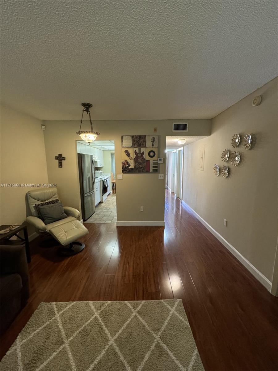 PLANTATION FOREST CONDO - Residential