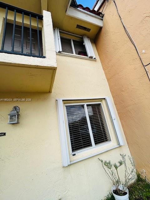 MIRA VILLAS CONDO - Residential