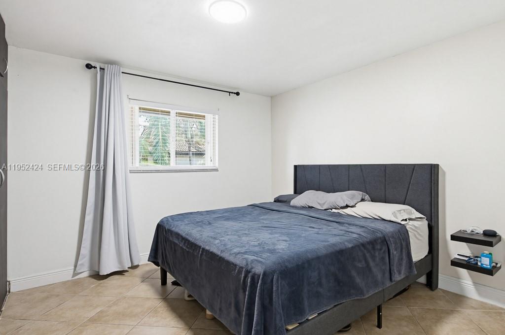 MIRA VILLAS CONDO - Residential