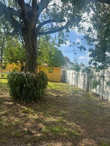 ARCOLA GARDENS - Residential