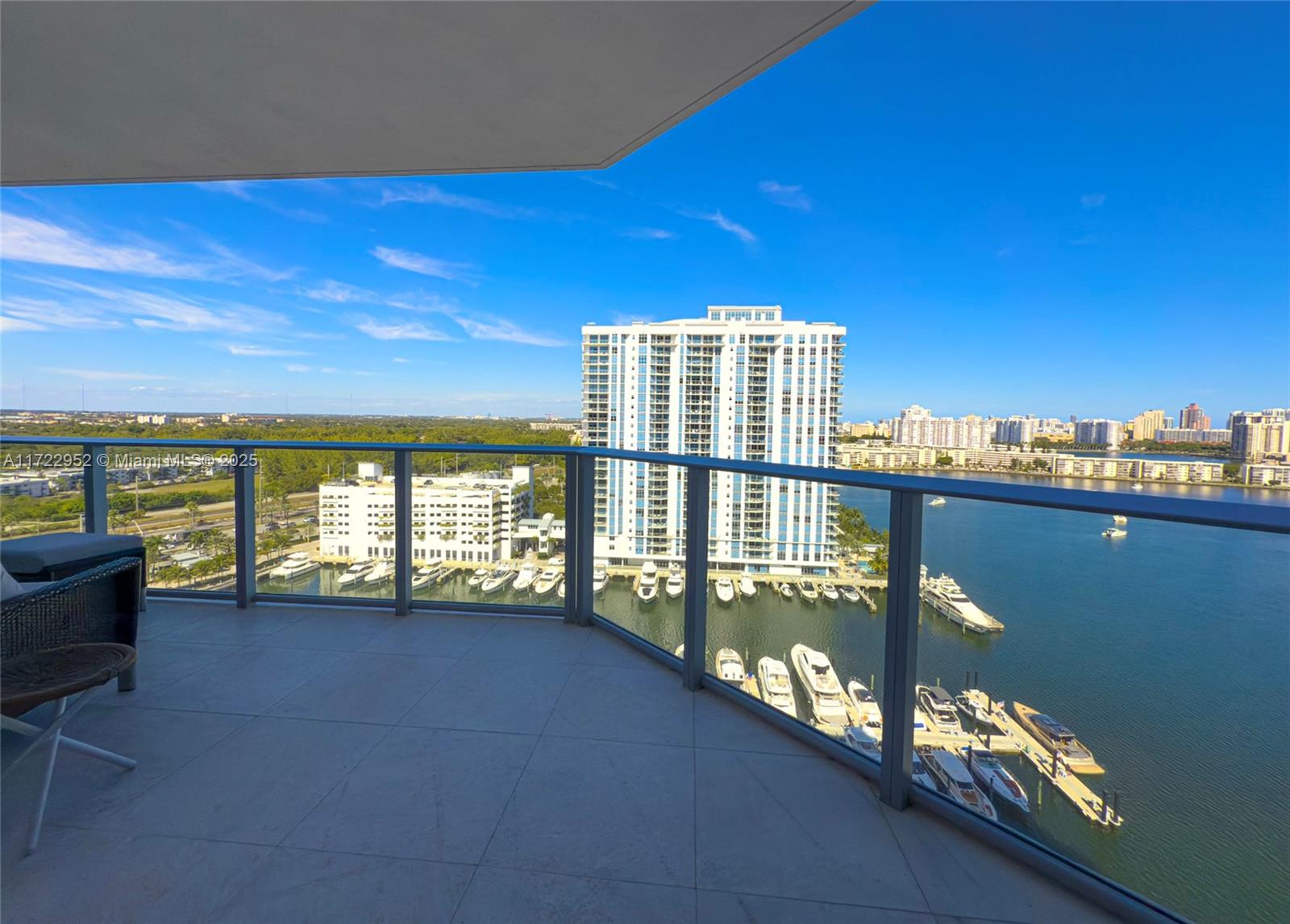 MARINA PALMS RESIDENCES S - Residential