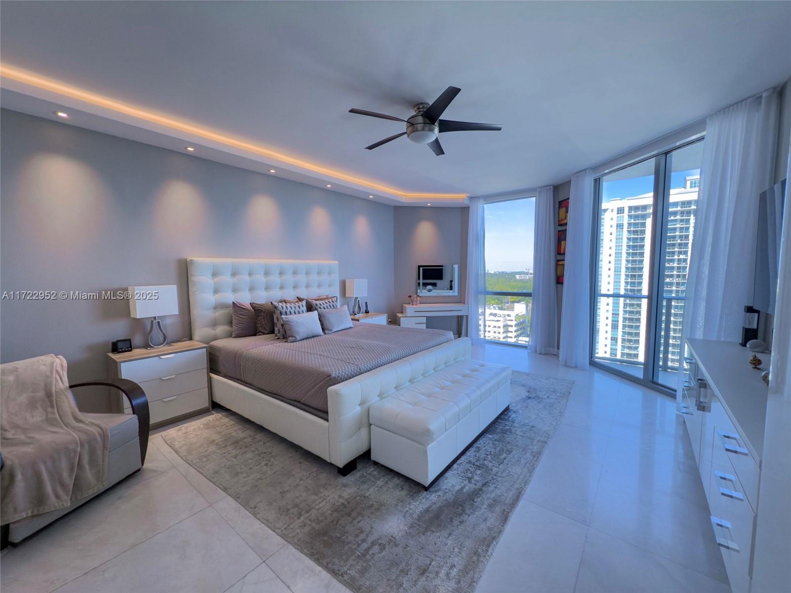 MARINA PALMS RESIDENCES S - Residential
