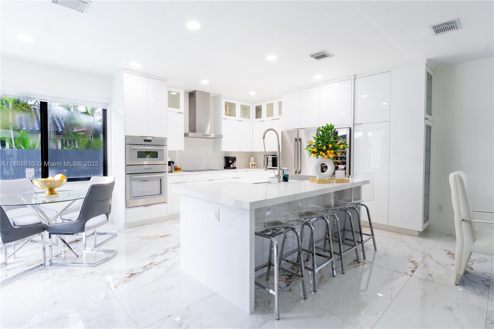 CASA LAGO 1ST ADDN - Residential