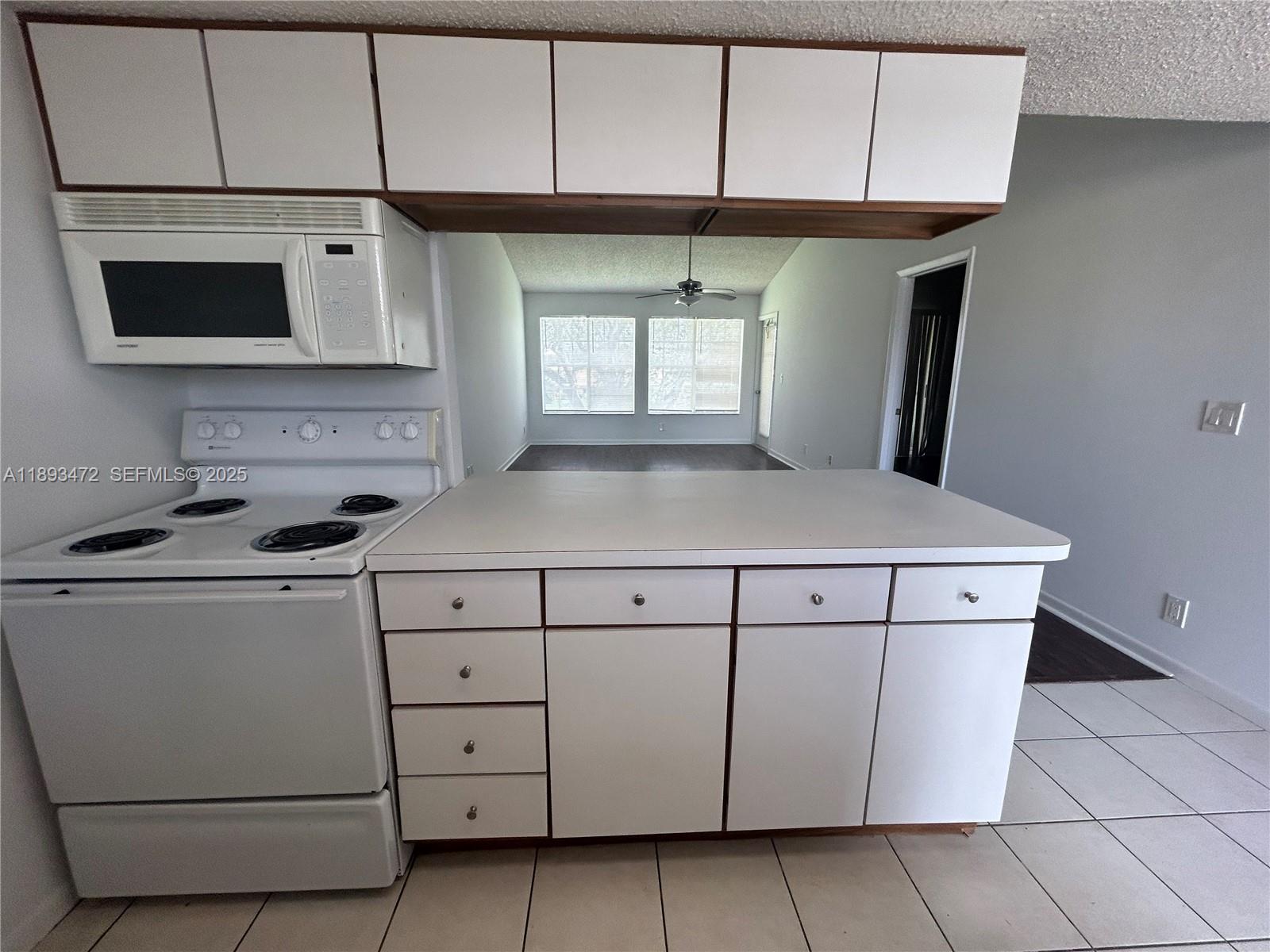 ADDISON POINTE AT BOCA RA - Residential Lease