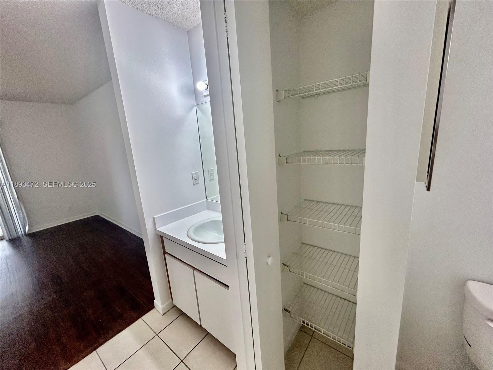 ADDISON POINTE AT BOCA RA - Residential Lease