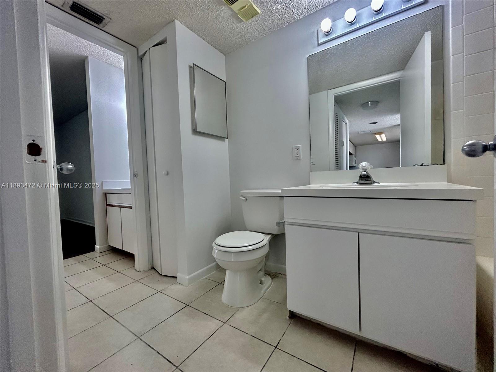 ADDISON POINTE AT BOCA RA - Residential Lease