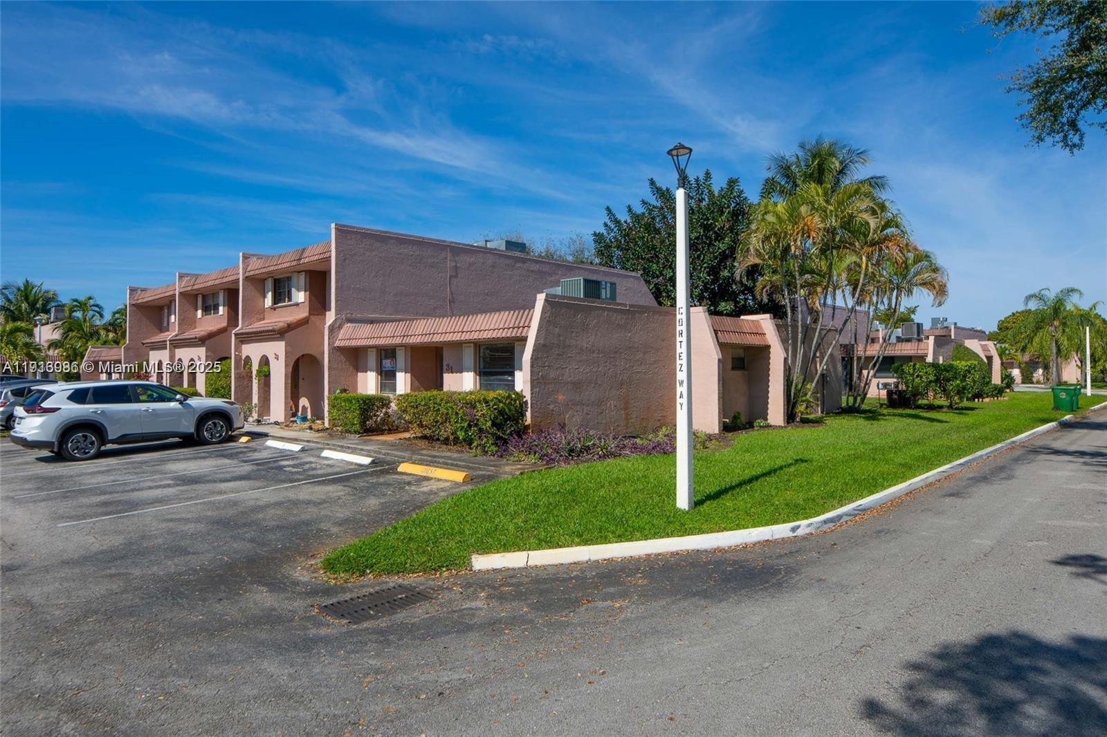 VALENCIA VILLAGE CONDO PH - Residential Lease