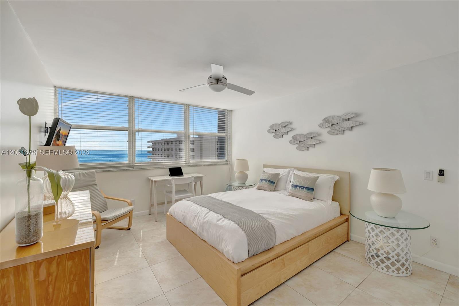 TRAFALGAR TOWERS CONDOMIN - Residential