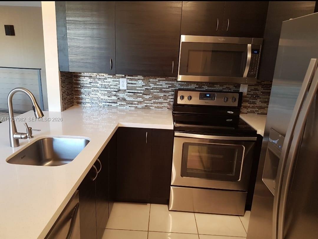 INDIAN LK VILLAGE PHASE 1 - Residential Lease