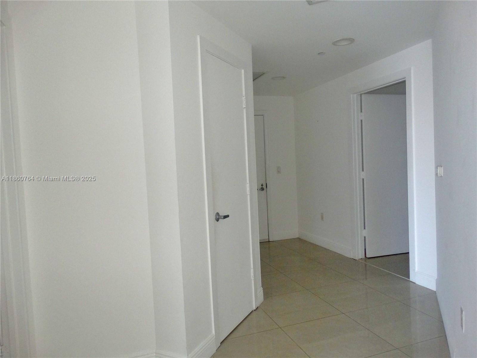 1050 Brickell Ave 2620
