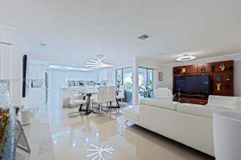 Tiny photo for 14812 SW 140th Pl, Miami, FL 33186 (MLS # A12004180)