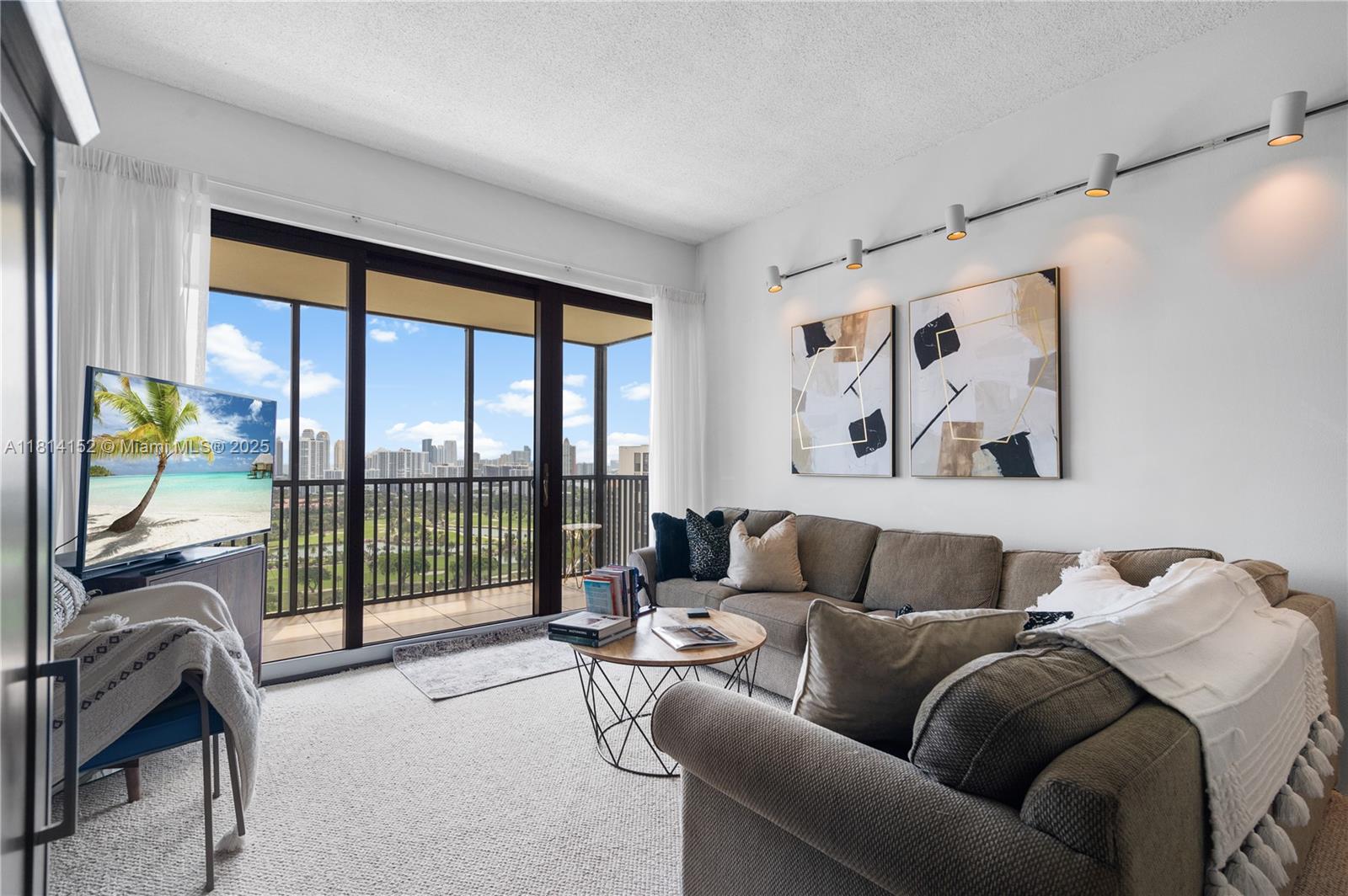 CORONADO CONDO- TOWER II - Residential
