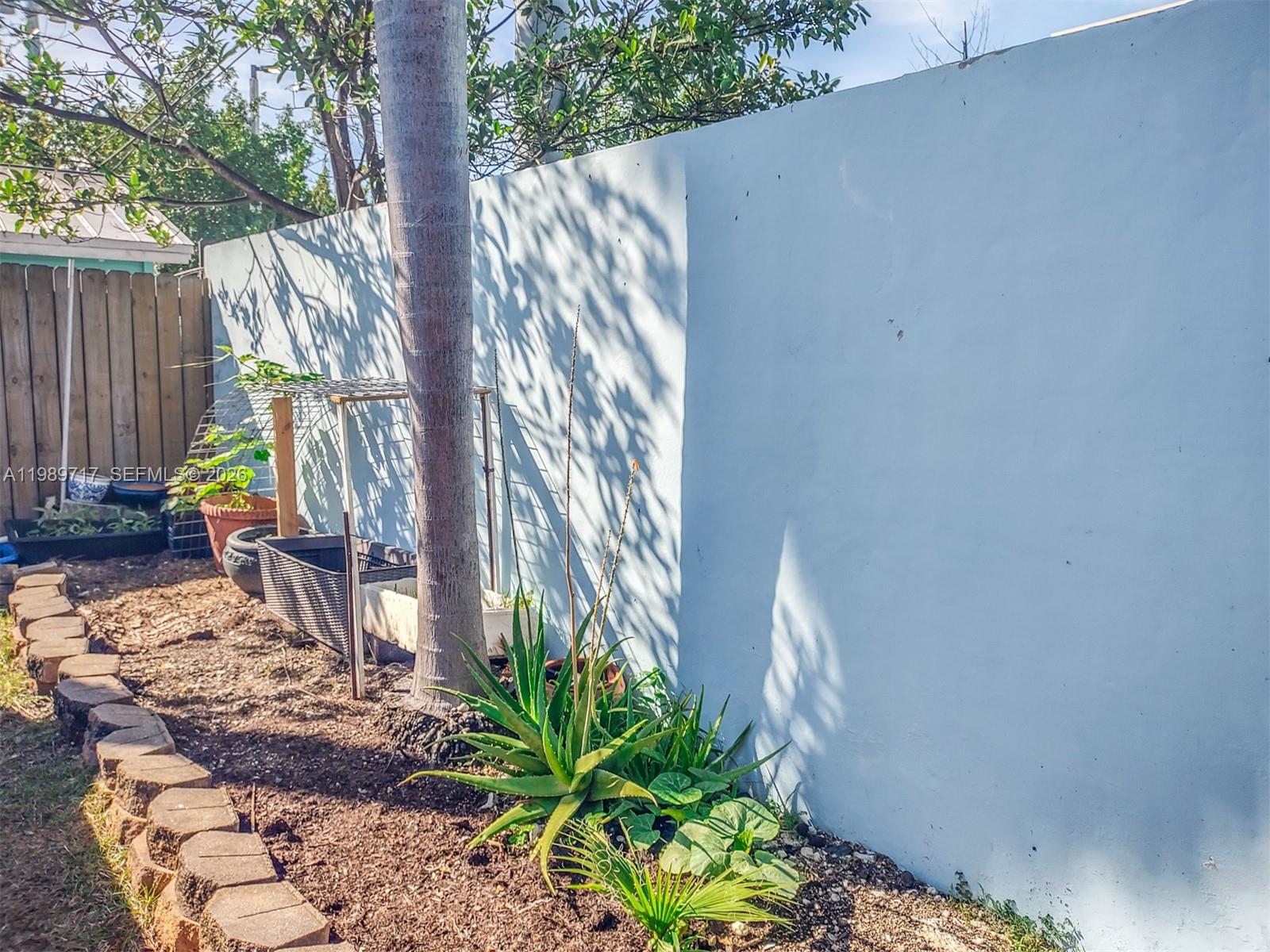 KW KW REALTY COS FIRST SUB - Residential