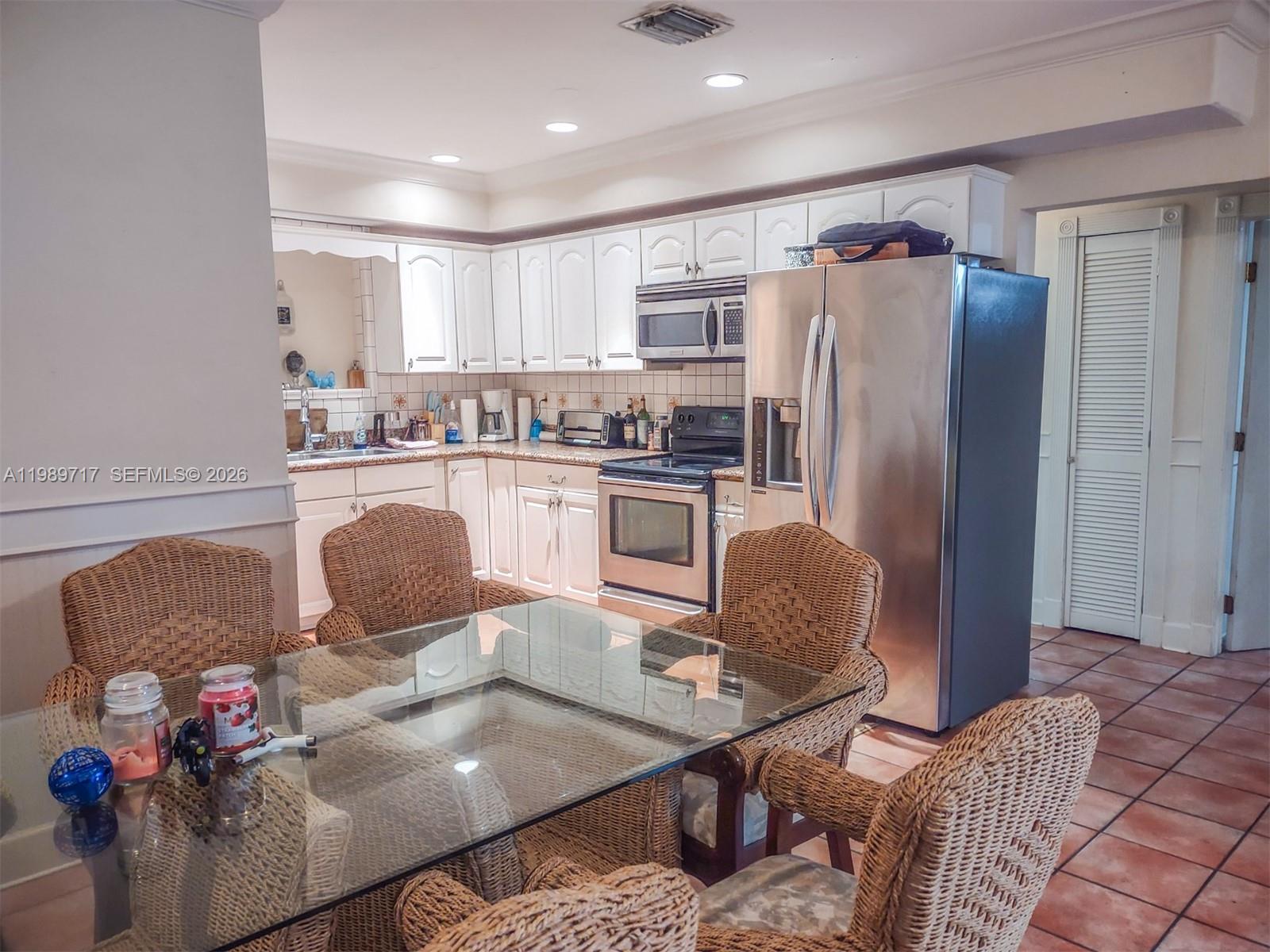 KW KW REALTY COS FIRST SUB - Residential