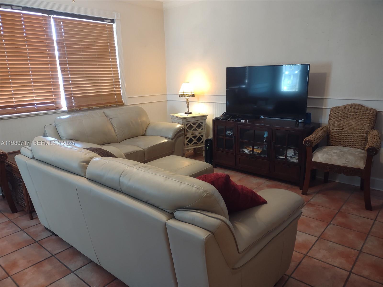 KW KW REALTY COS FIRST SUB - Residential