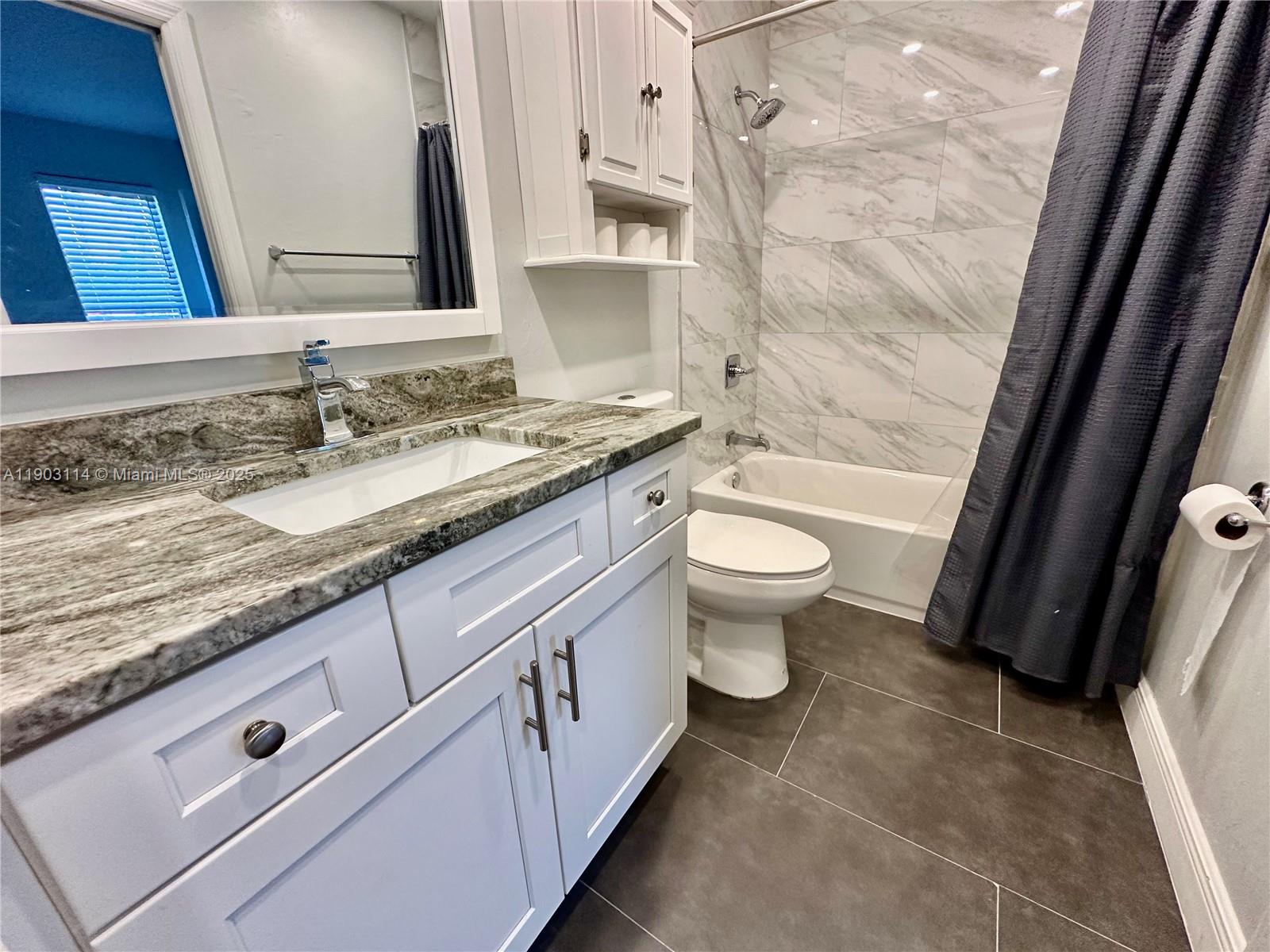 Royal Woods - Residential Lease