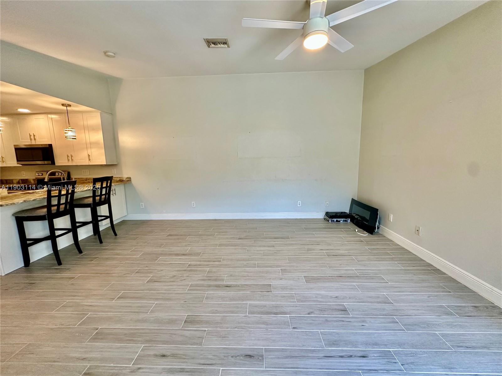 Royal Woods - Residential Lease