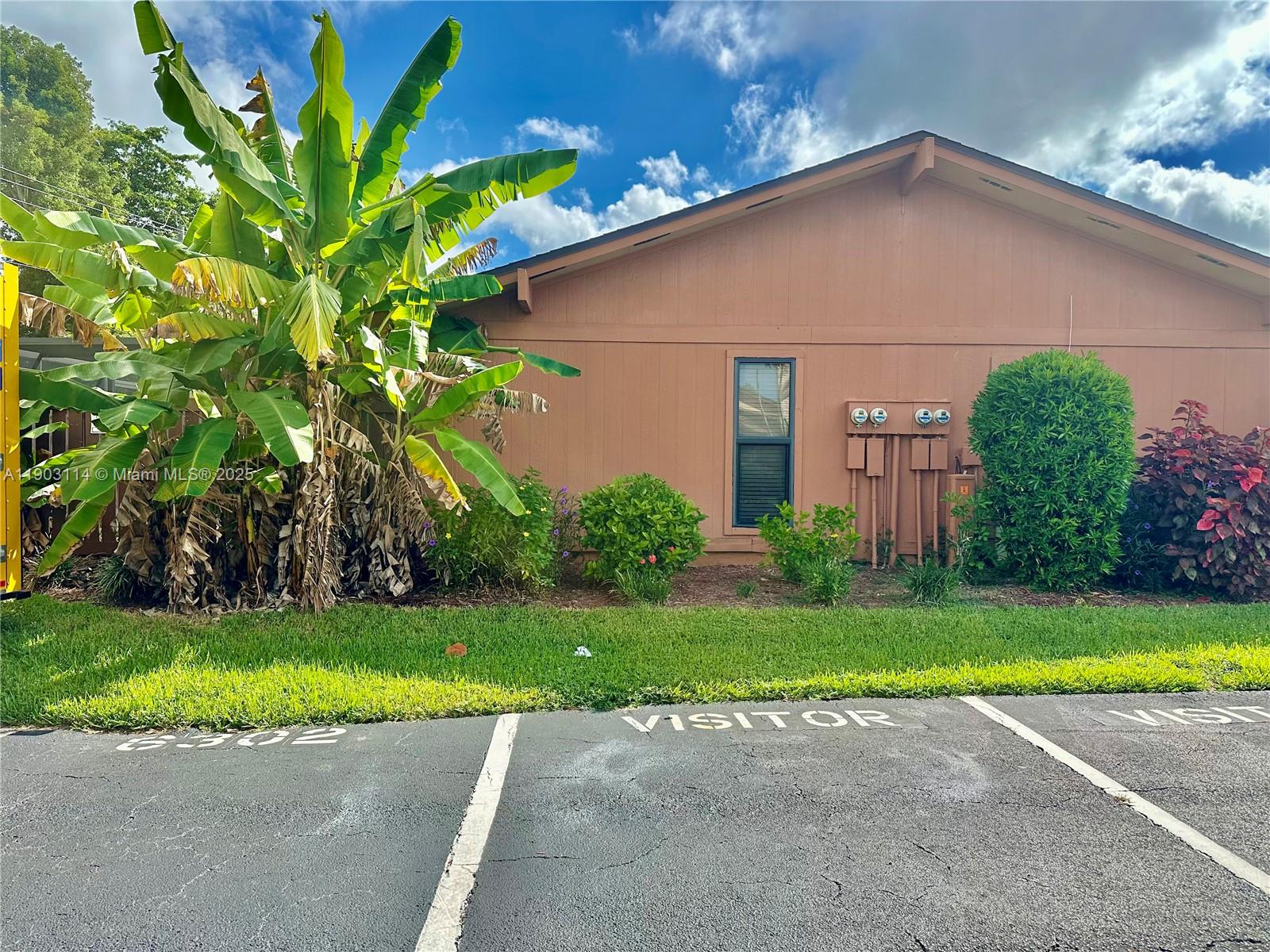 Royal Woods - Residential Lease