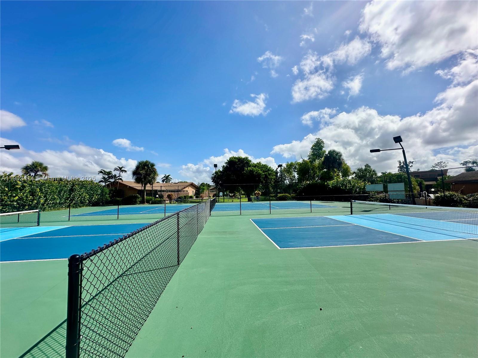 Royal Woods - Residential Lease