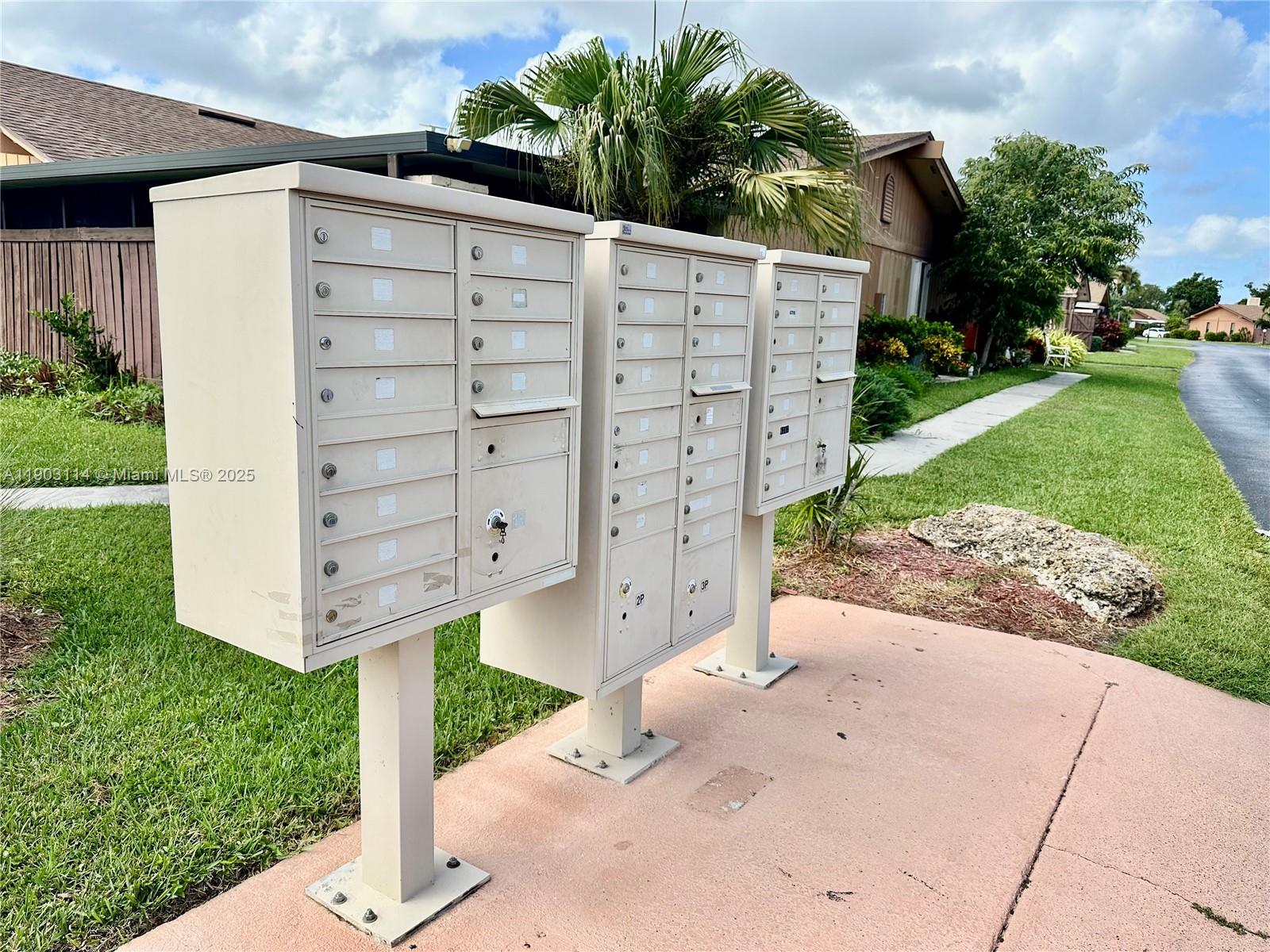 Royal Woods - Residential Lease