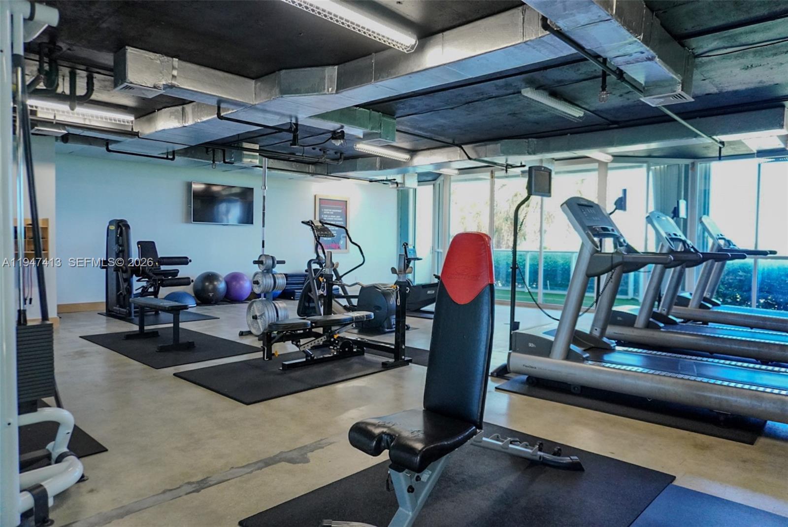 OCEANIA III CONDO - Residential