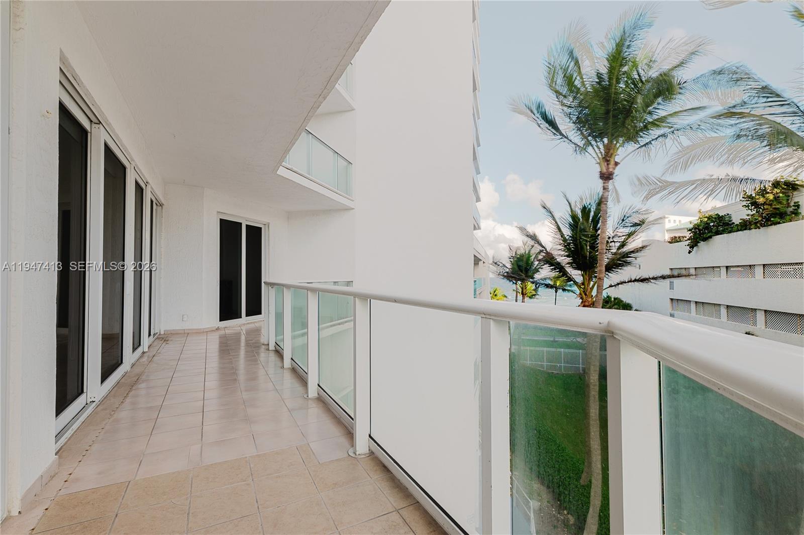 OCEANIA III CONDO - Residential