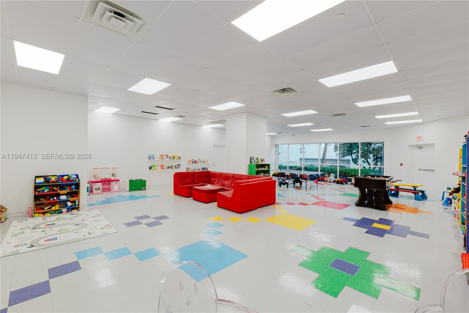 OCEANIA III CONDO - Residential