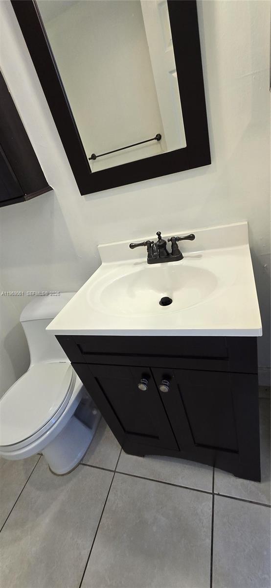 Beach Club Fontainebleau - Residential Lease