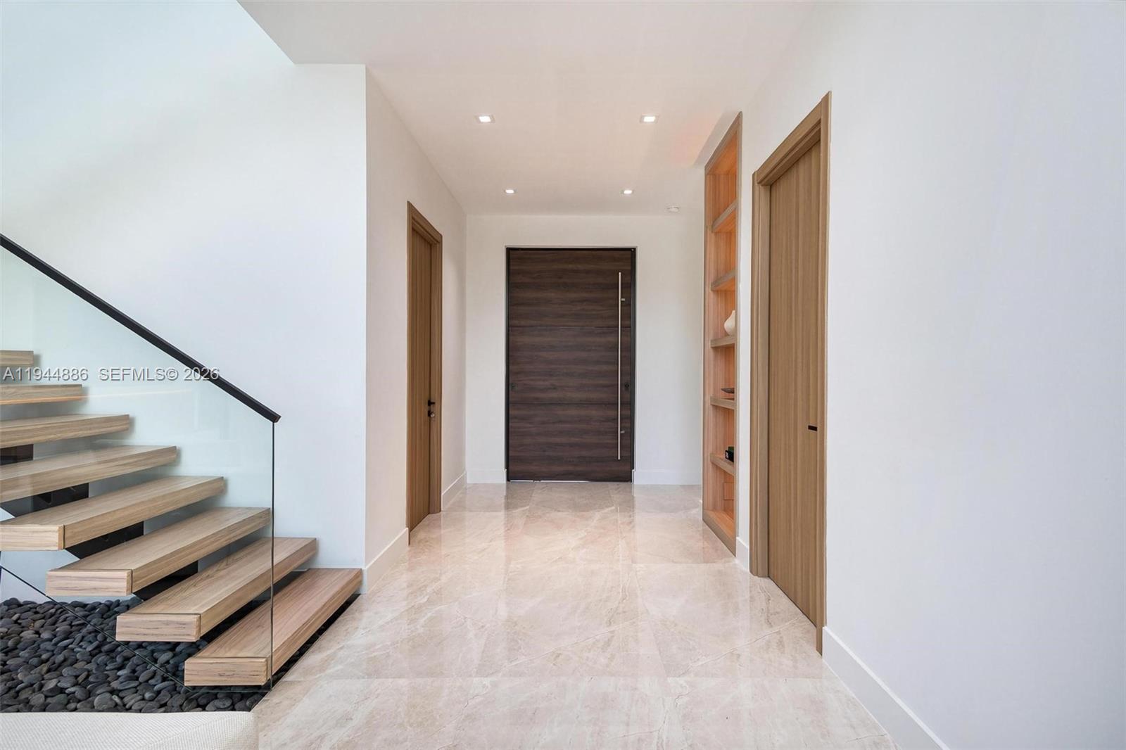 WESTMORELAND 3RD ADDN - Residential