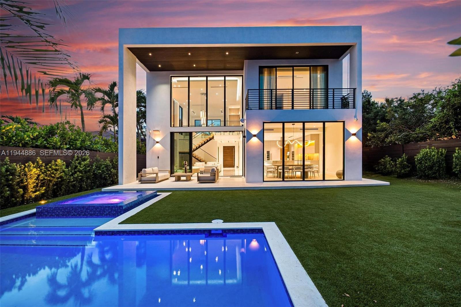 WESTMORELAND 3RD ADDN - Residential