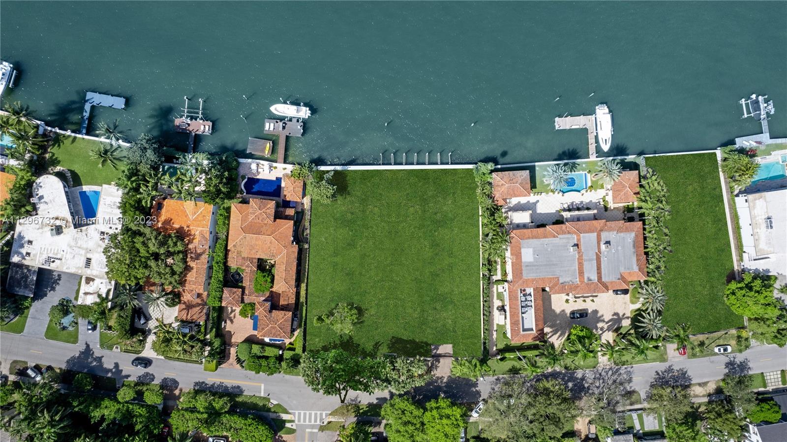 Miami Beach, Florida 33140, United States, 9 Bedrooms Bedrooms, ,11 BathroomsBathrooms,Residential,Active,74187