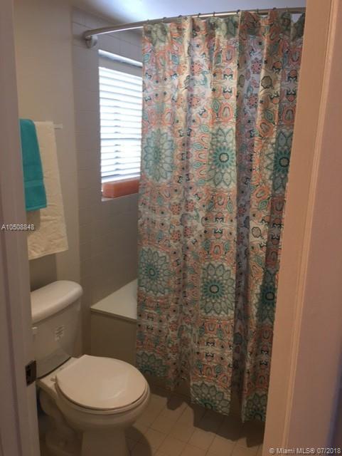 ELAN AT CALUSA CONDO IV - Residential Lease