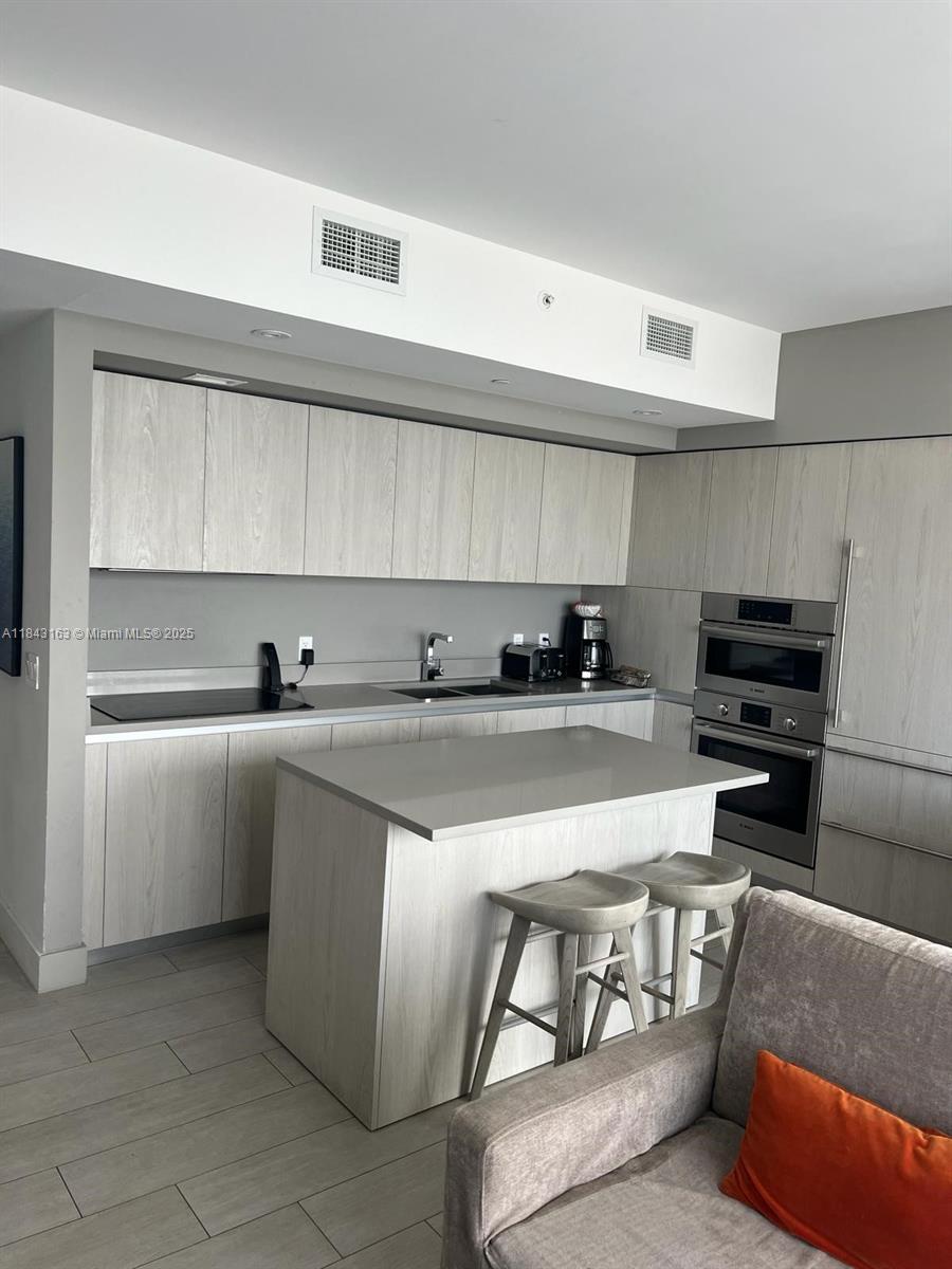 4010 SOUTH OCEAN CONDO - Residential