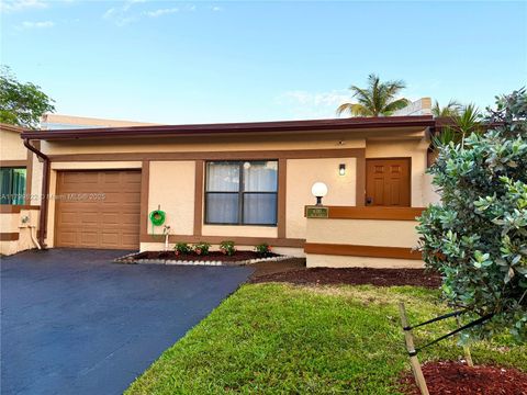 6310 NW 28th St Sunrise FL 33313