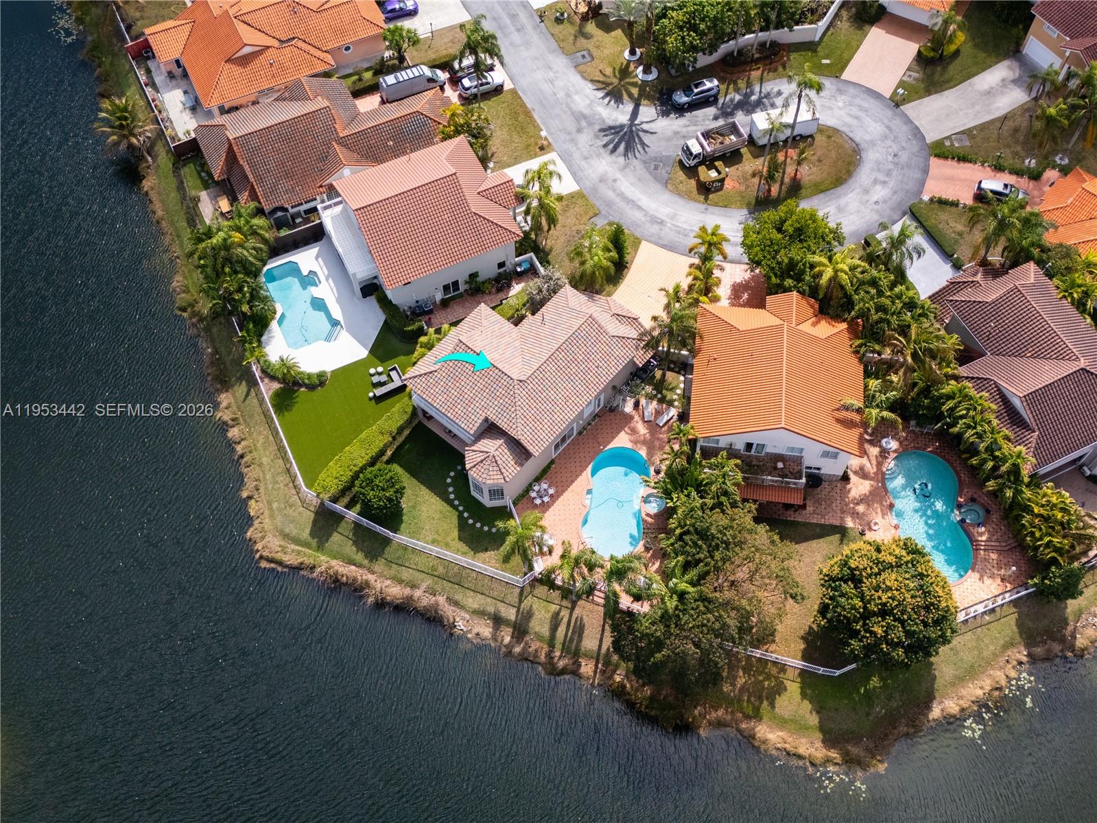 DORAL DUNES 1ST ADDN - Residential