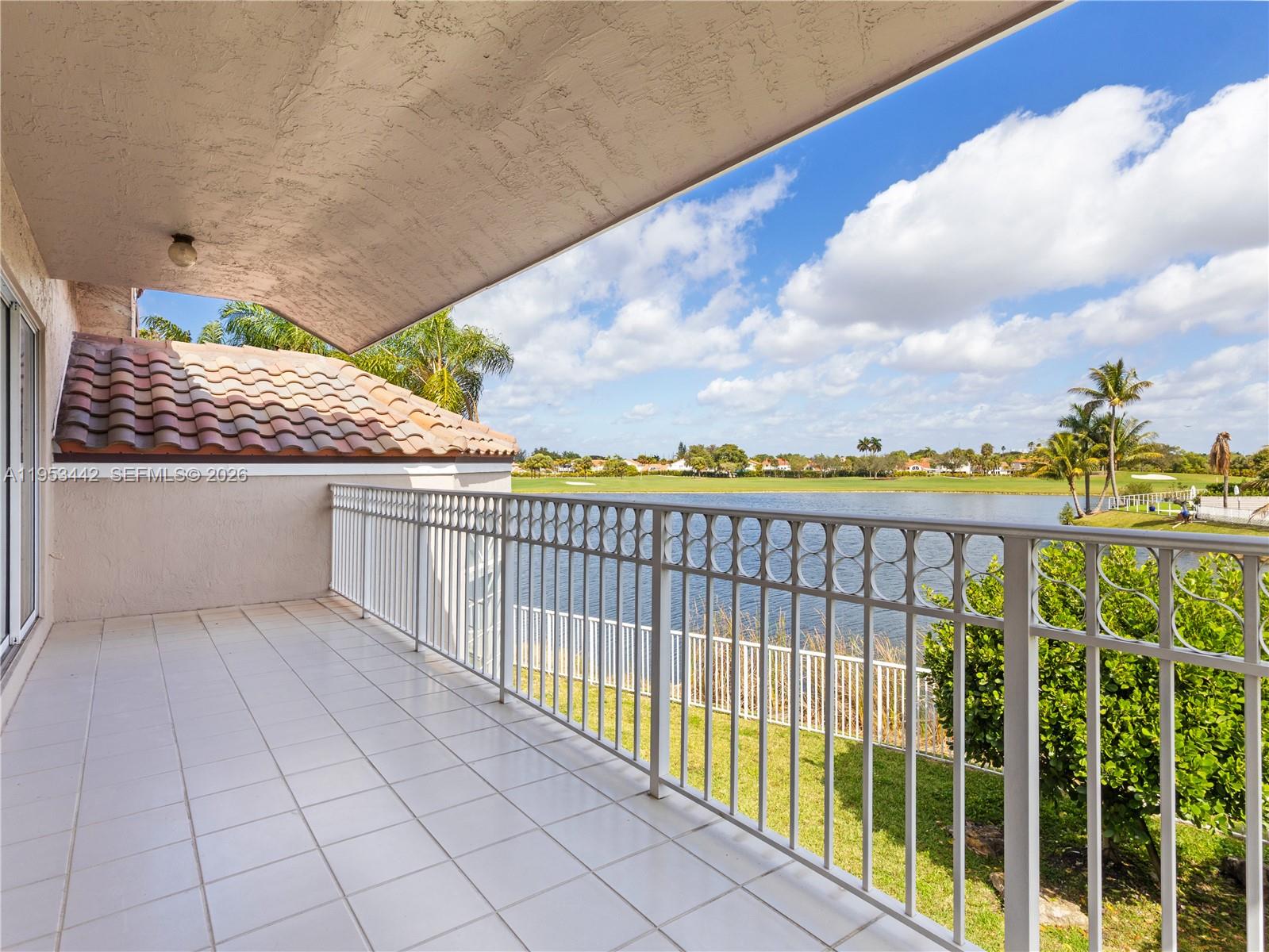 DORAL DUNES 1ST ADDN - Residential