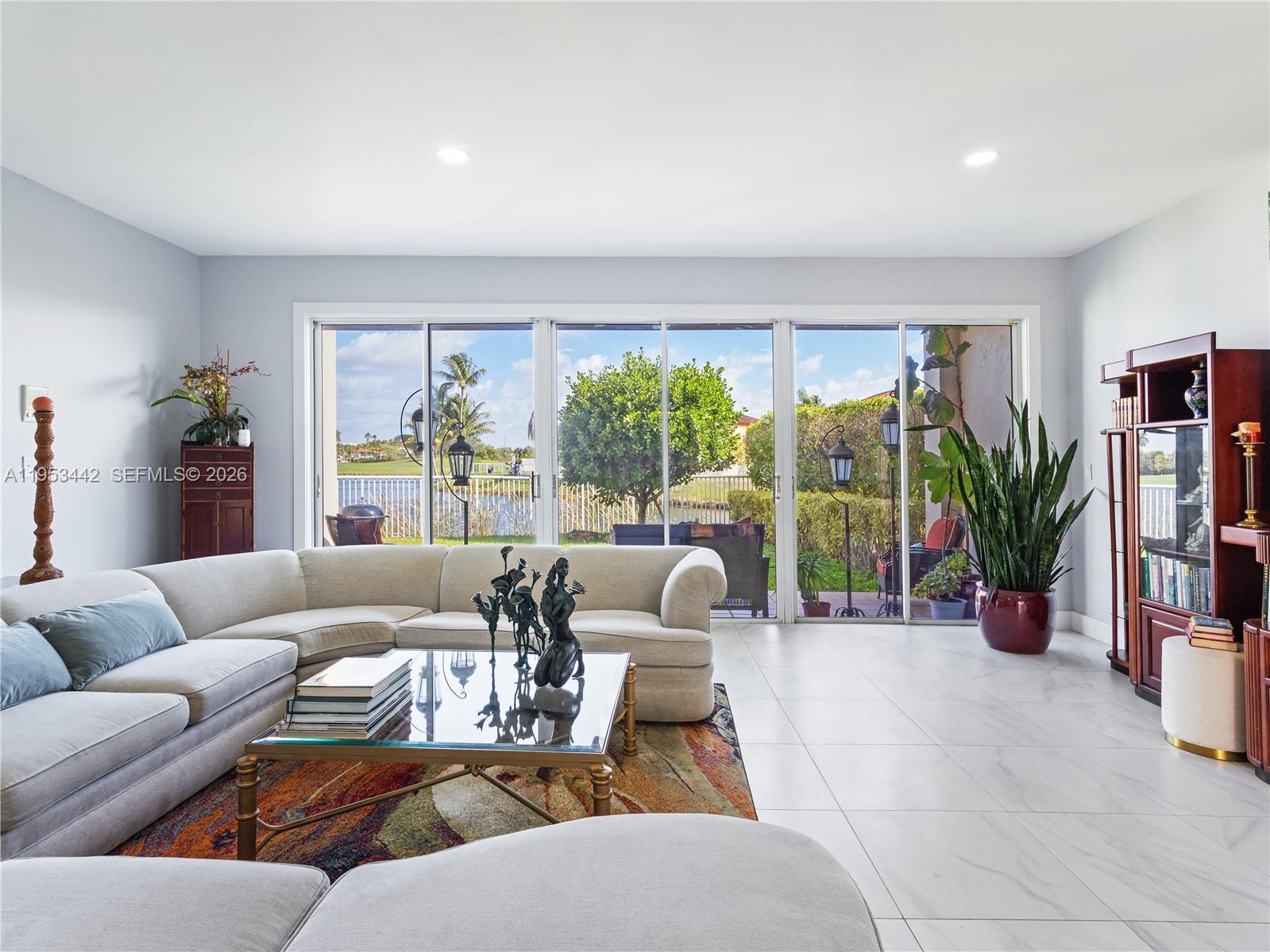 DORAL DUNES 1ST ADDN - Residential