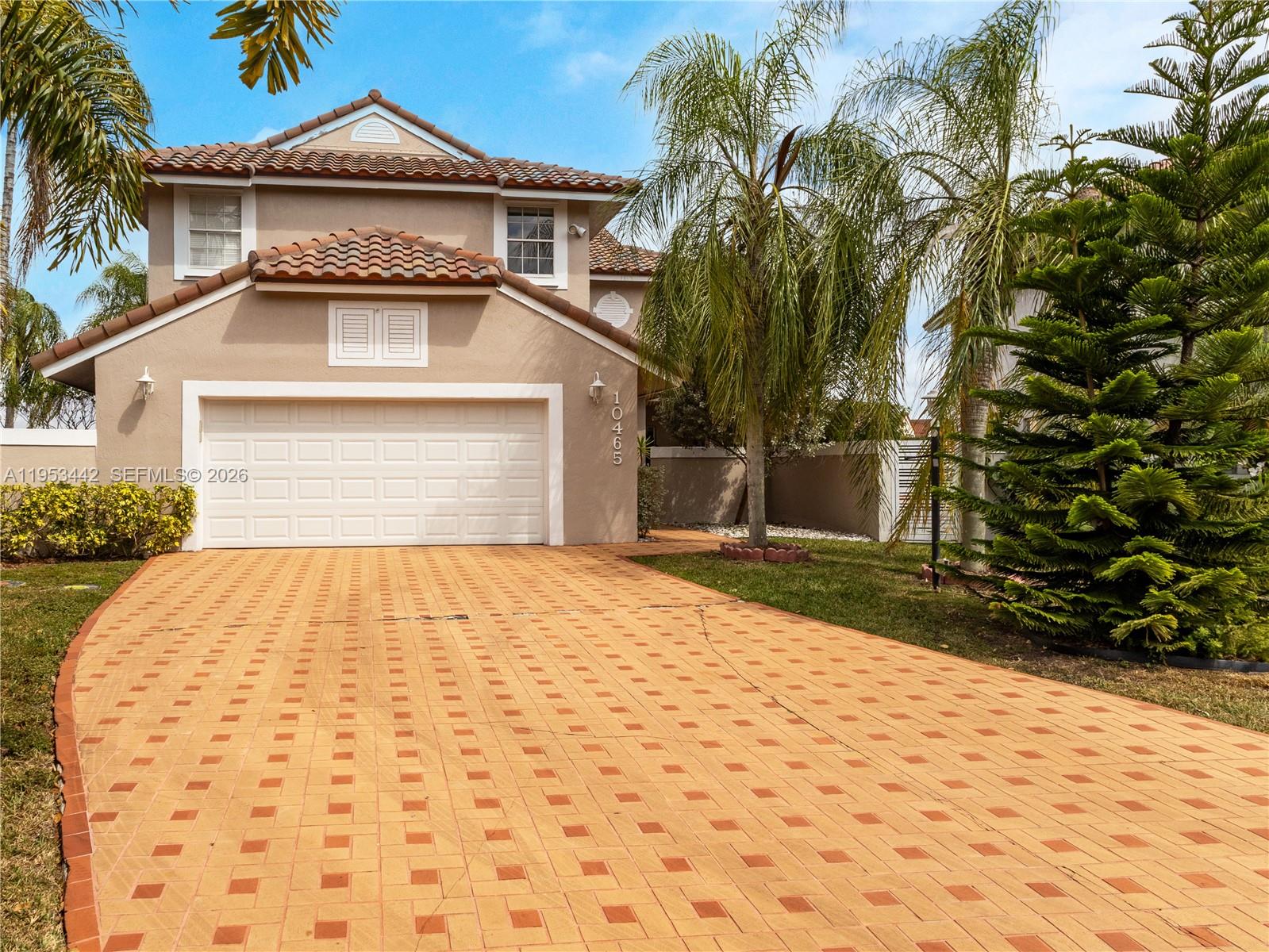 DORAL DUNES 1ST ADDN - Residential