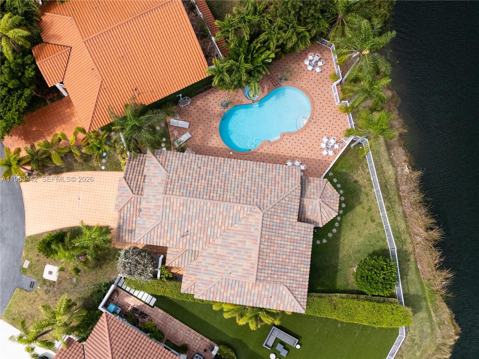 DORAL DUNES 1ST ADDN - Residential