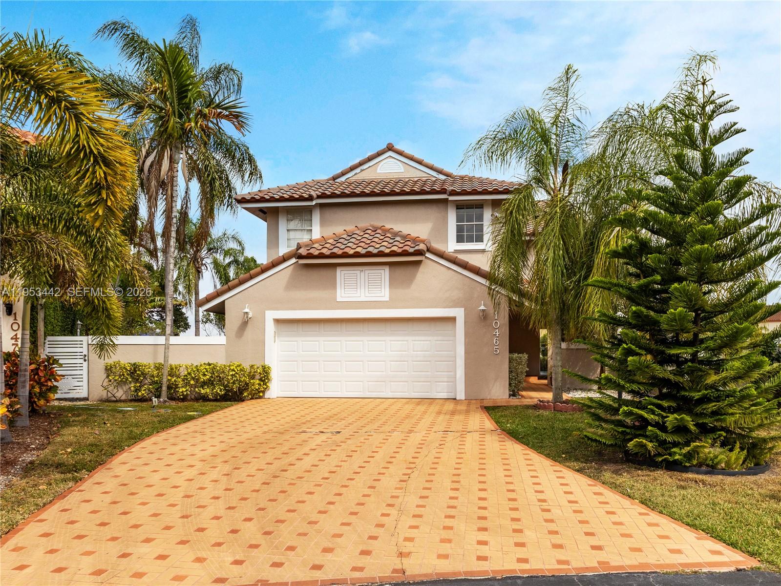 DORAL DUNES 1ST ADDN - Residential