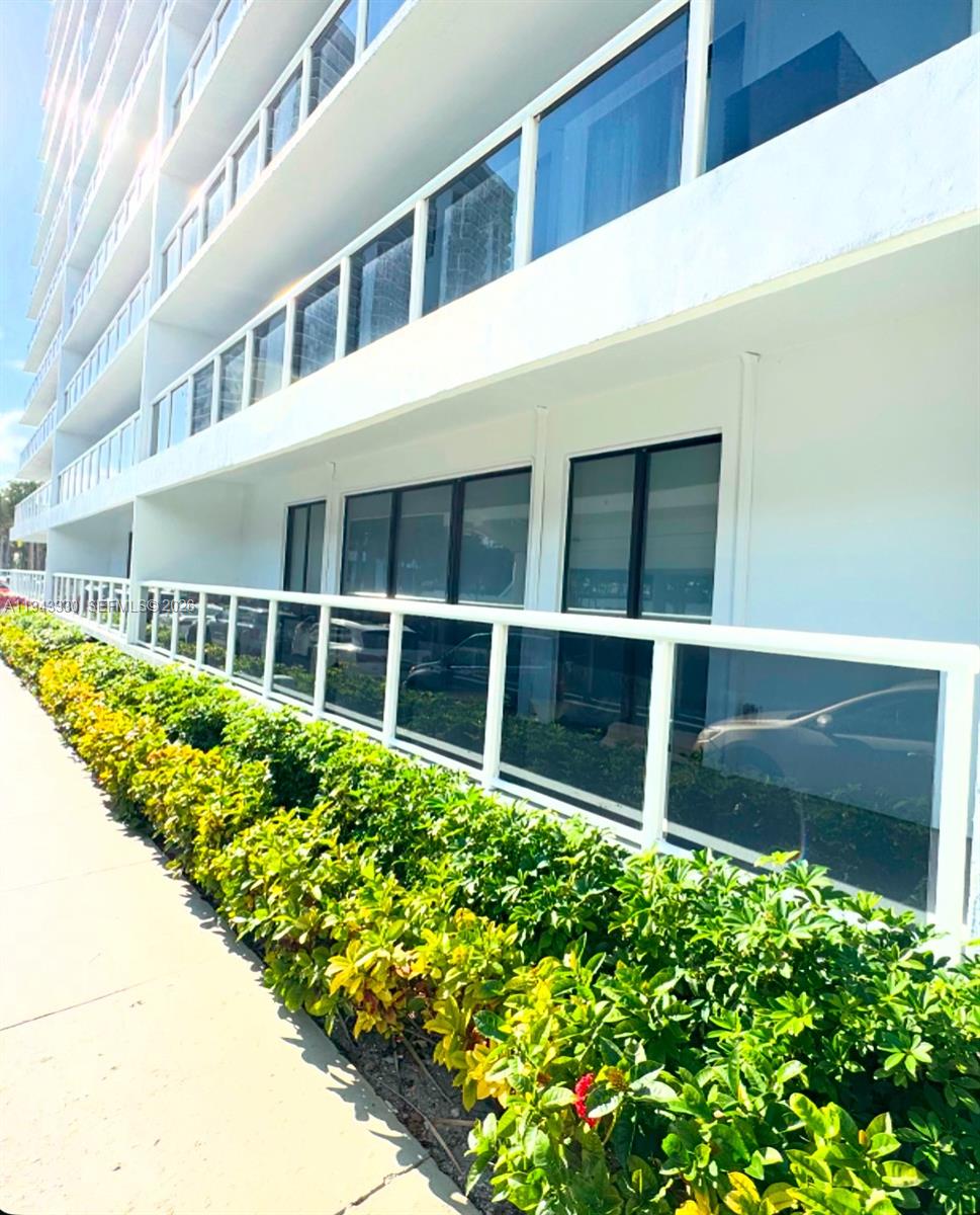 WATERVIEW CONDO - Residential