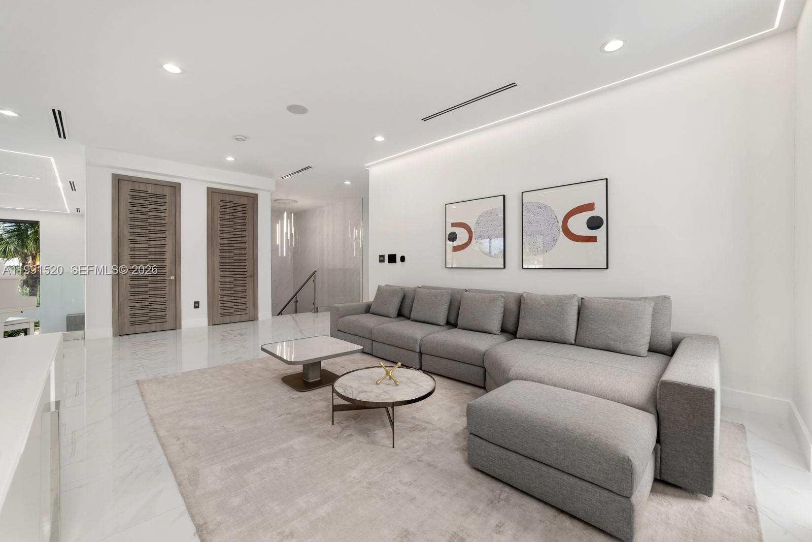 BELLE MEADE 1ST ADDN - Residential