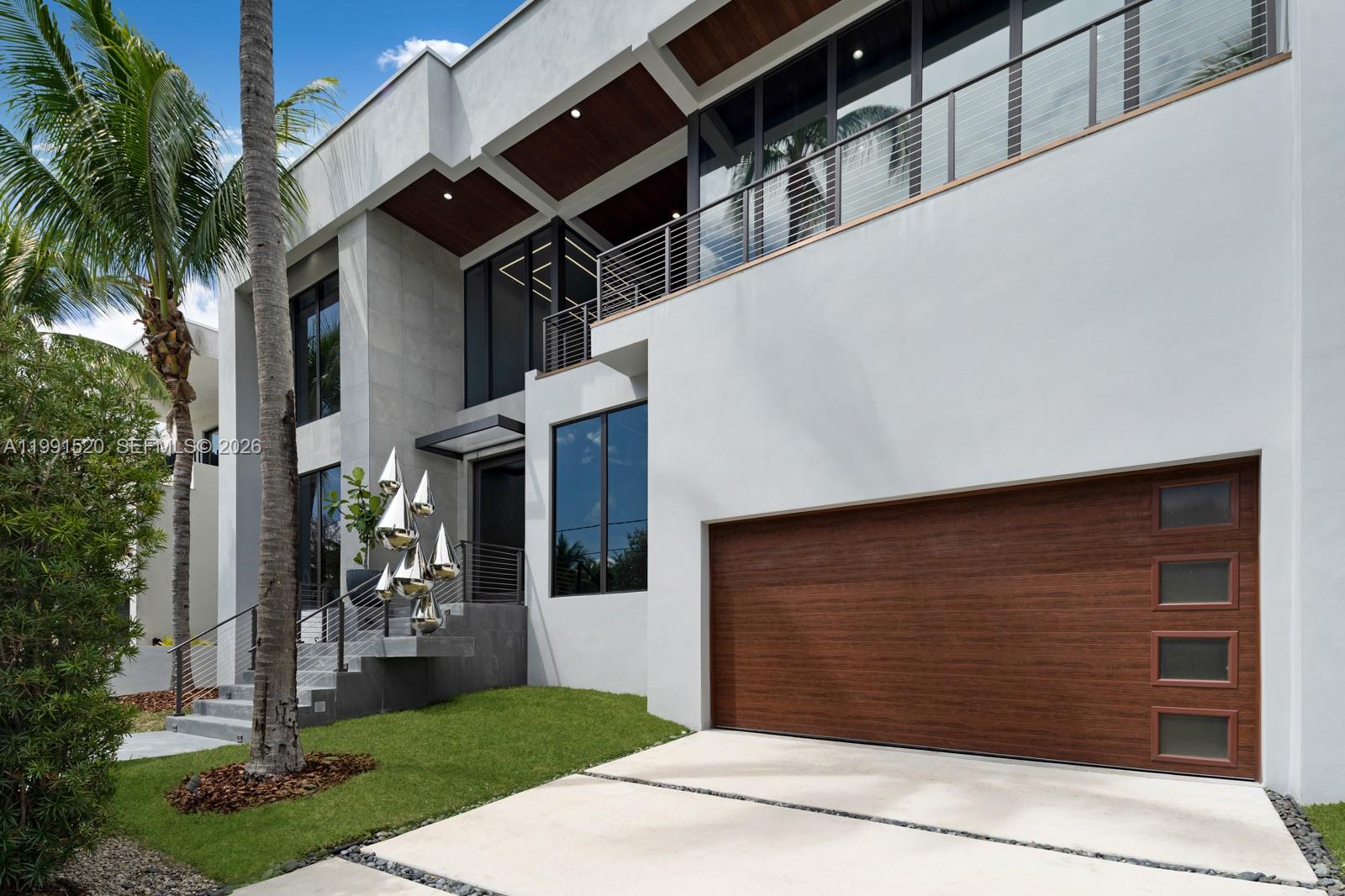 BELLE MEADE 1ST ADDN - Residential