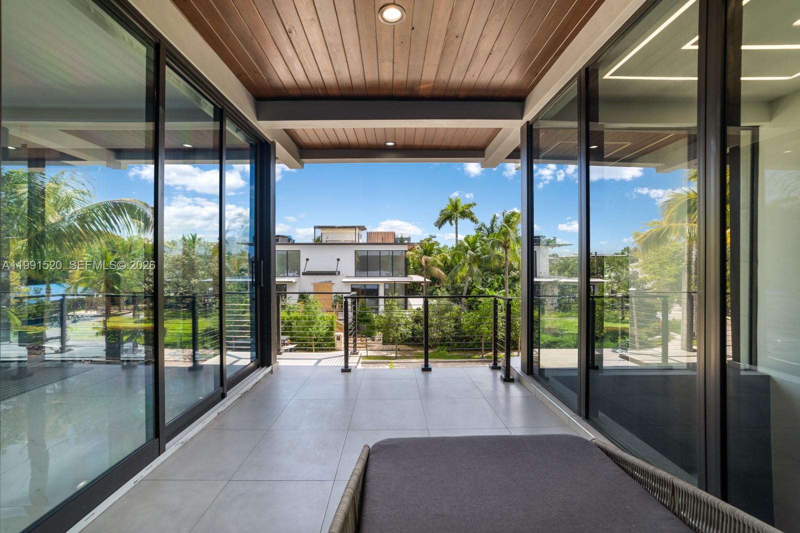 BELLE MEADE 1ST ADDN - Residential