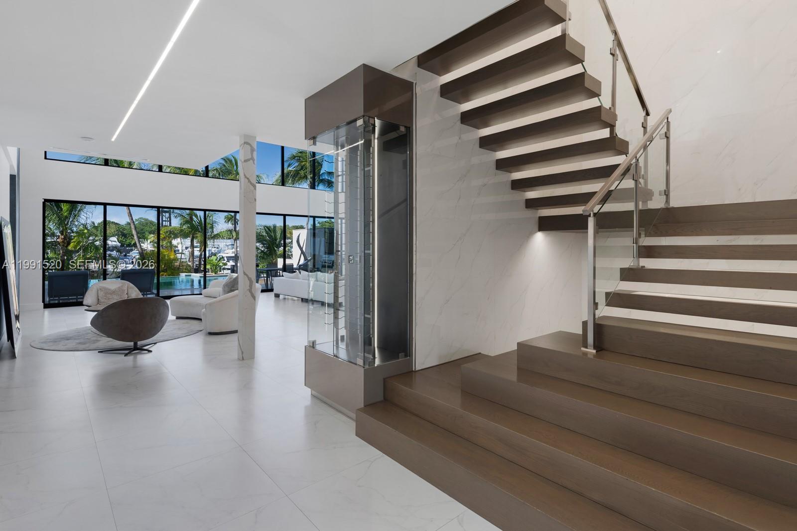 BELLE MEADE 1ST ADDN - Residential