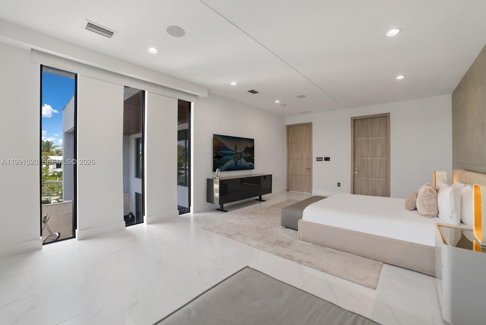 BELLE MEADE 1ST ADDN - Residential